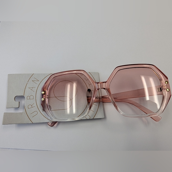 NOS URBAN OUTFITTERS OVERSIZED SUNGLASSES - Picture 9 of 9